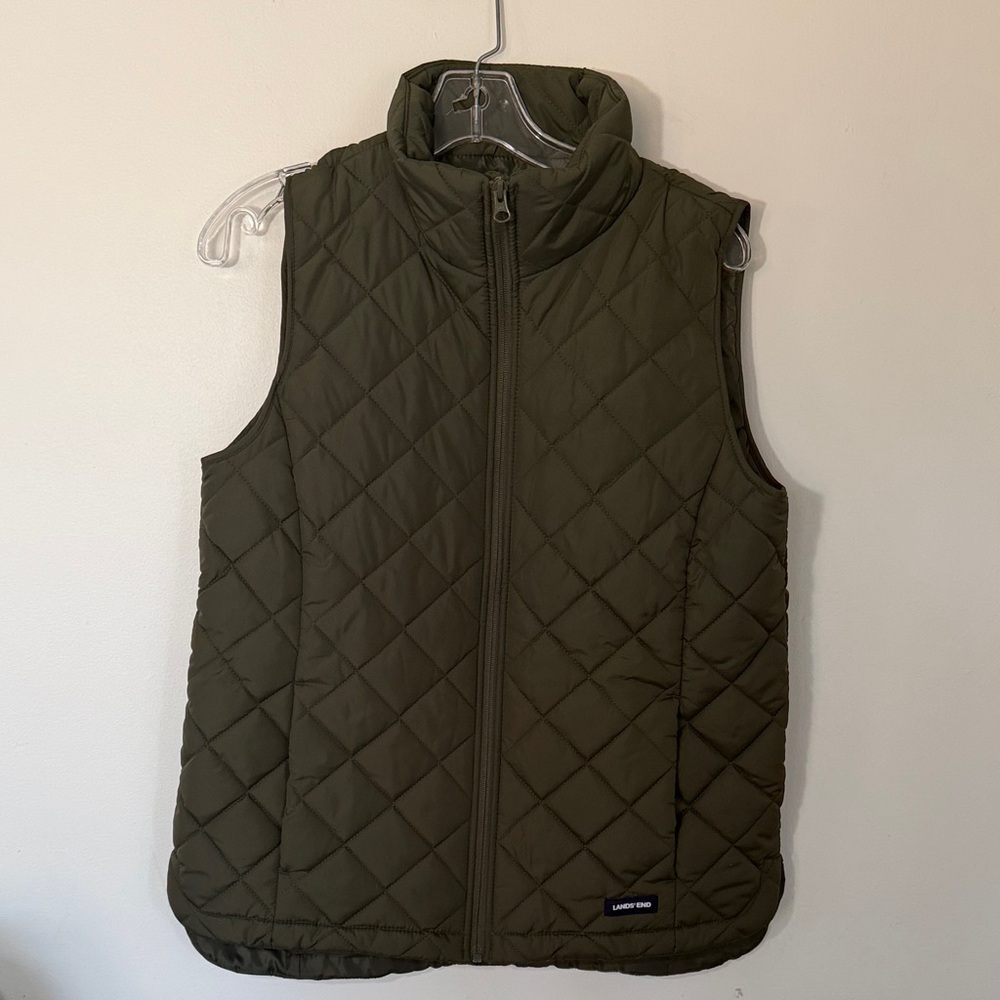 Lands’ End Quilted Puffer Vest in Olive Green. Womens Small
